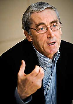Paul de Grauwe: "Non illudetevi sulla flessibilit&agrave; di Berlino, gli acquisti di titoli<br /> non passeranno mai"