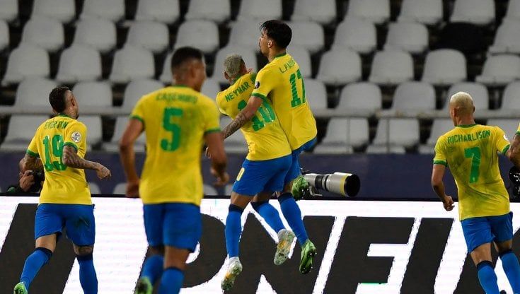 Coppa America, il Brasile batte il Perù e va in finale: decide ancora Paquetà