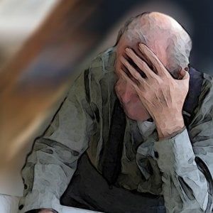 “Nonno stalker”: vietati i contatti con i nipoti