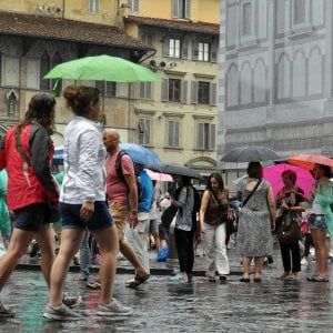 Maltempo, scatta il codice arancione in Toscana