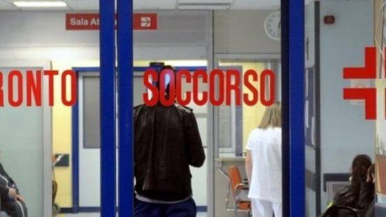 Medici aggrediti: strategia in Prefettura a Salerno