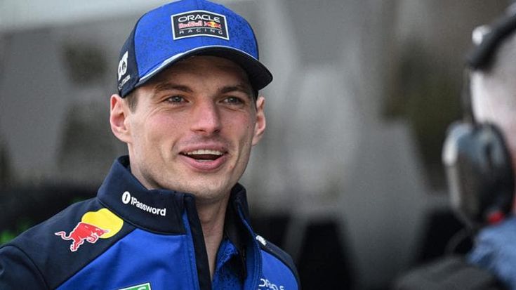 Verstappen: “Questa F1 non mi piace ma non me ne vado”. Frecciatina di Russell alla Ferrari