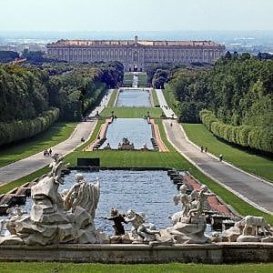 Caserta, matrimonio tra la Reggia e il Consorzio di tutela della mozzarella di bufala
