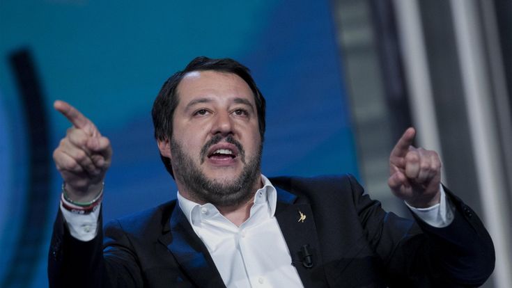 Di Maio e Salvini, dialogo tra sordi sulla premiership
