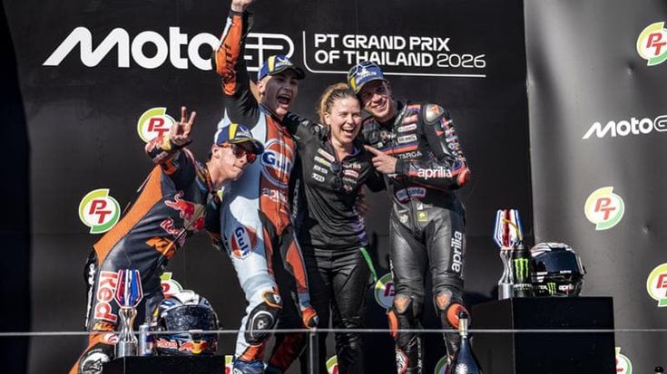 La prof e il campione: “La vittoria è matematica. Volevo insegnare, faccio volare l’Aprilia”