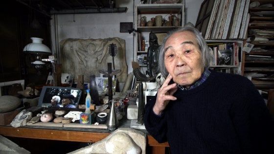 Milano, lutto nel mondo dell'arte: morto a 90 anni lo scultore zen Kengiro Azuma