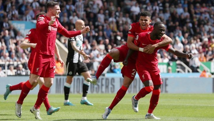 Premier, il Manchester City replica al Liverpool e resta in vetta