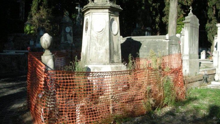 Campidoglio investe sui cimiteri, oltre 7 milioni per interventi e nuovo impianto cremazione. Gualtieri: "Svolta attesa da anni"