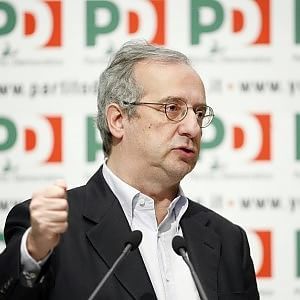 Il premier frena le tensioni. E per il Quirinale tornano in pista gli ex leader