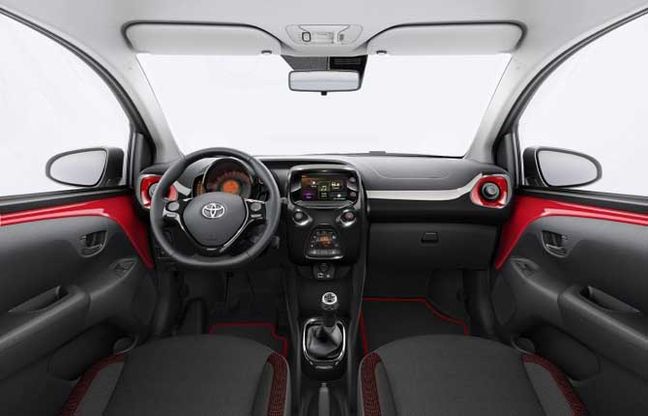 Toyota Aygo, tocca alla special edition X-Cite Red