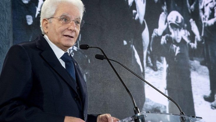 Alla quarta votazione 166 voti a Mattarella. Sono soprattutto di 5 Stelle, una minoranza del Pd e centristi