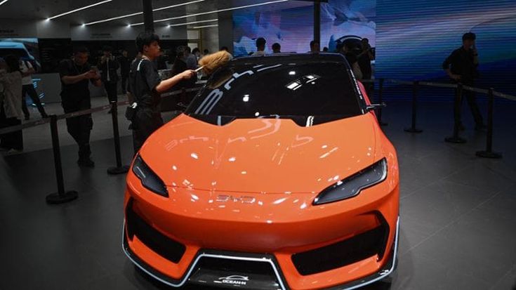 Nuovi dazi sulle auto cinesi, Bruxelles si allinea agli Usa. Le marche colpite