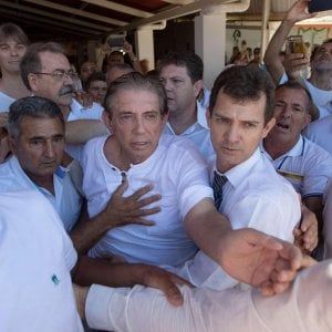 João de Deus, il guru brasiliano accusato di aver abusato più di 300 donne, si è consegnato alla polizia 
