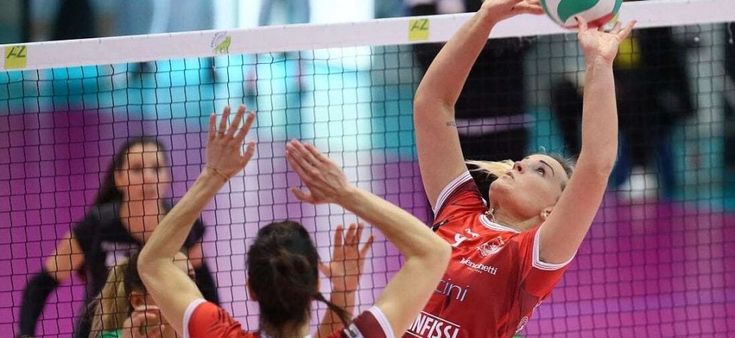 Diretta Reale Mutua Fenera Chieri vs Golden Tulip Volalto 2.0 Caserta