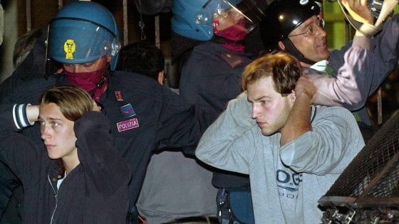 G8 2001, nell'ennesima sentenza i poliziotti definiti "barbari"