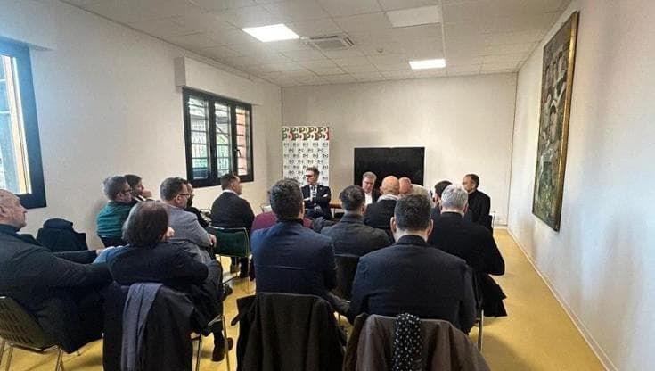 "Pochi uomini e mezzi. E poi c’è il problema casa”: il Pd incontra i sindacati di polizia