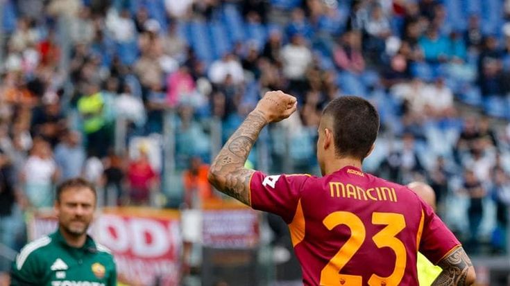 Le pagelle di Roma-Lazio: il marchio di Mancini, gli errori in serie di Gila