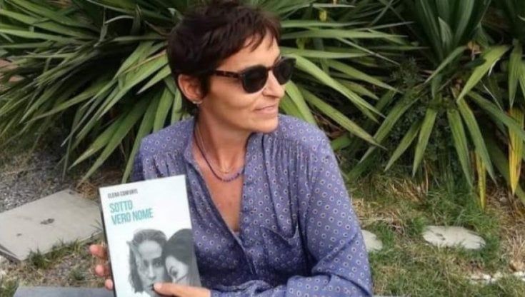 L'importanza di accettarsi, il libro di Elena Conforti "Sotto vero nome"