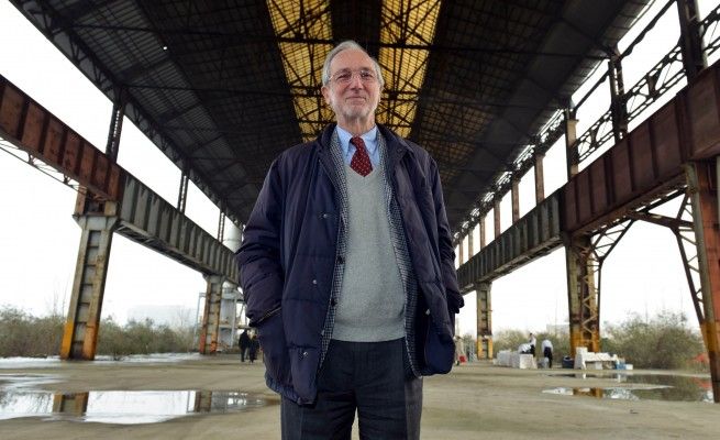 Piano: "Con lo stipendio da senatore<br />far&ograve; lavorare sei giovani"