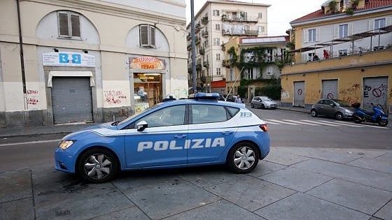 Orrore a Porta Palazzo, mozza le dita al rivale con un colpo di sciabola