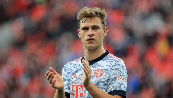 Covid, polemica in Germania: Kimmich del Bayern non si vaccina. "Mancano studi di lungo periodo"