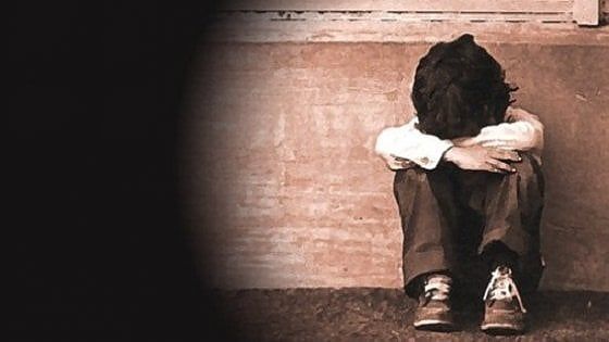 "Sono un bambino sporco", genitori adottivi a processo a Torino per maltrattamenti