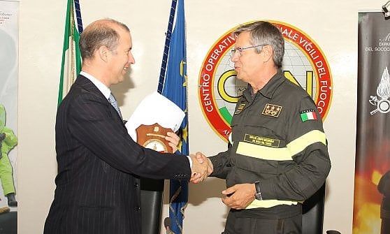 Formazione, sicurezza e nuove tecnologie: parte l'intesa tra Vigili del Fuoco e Snam