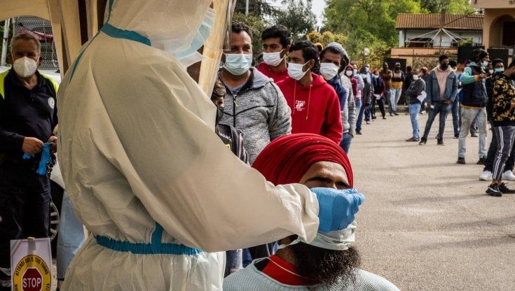 Covid, il Piemonte porta l'ossigeno in India