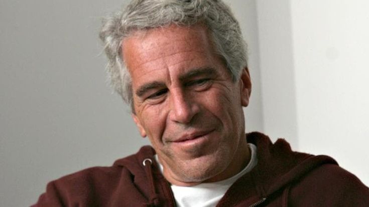 Casa Bianca in modalità crisi dopo la pubblicazione dei file Epstein: riunioni nella Situation Room