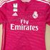 Cristiano Ronaldo si vestirà di rosa, svelata la nuova maglia del Real Madrid