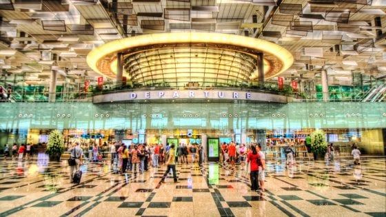 Singapore, l'aeroporto che funziona senza personale