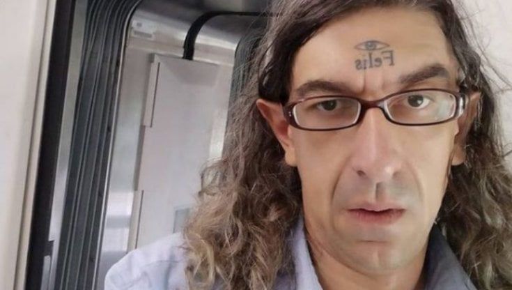 Gabriele Paolini, il "disturbatore" tv, in carcere a Rieti: deve scontare 8 anni. Tra le accuse, pedofilia