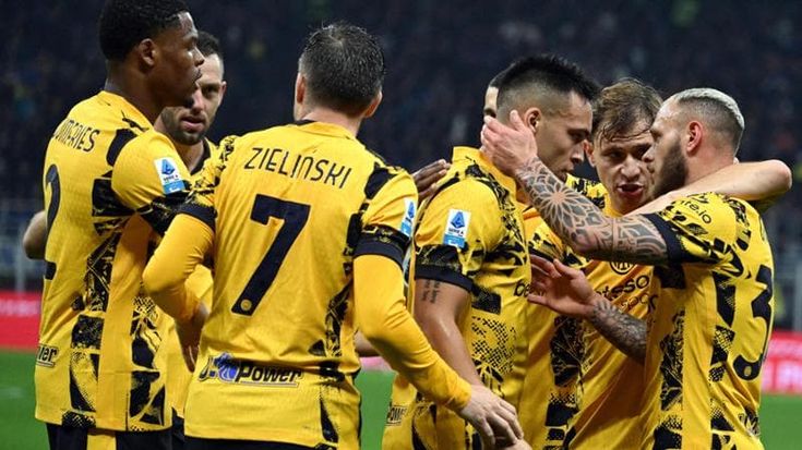 Inter-Venezia 1-0: ci pensa Lautaro, poi il Var salva i nerazzurri al 100’. Il Napoli è avanti un solo punto