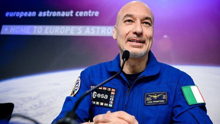 L'astronauta Parmitano esulta alla rete dell'Inghilterra. Travolto dall'ira social  