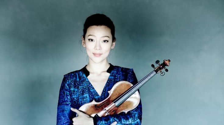 Clara-Jumi Kang, uno stradivari e solidità granitica