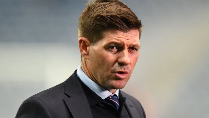 Steven Gerrard torna in Premier League, è il nuovo tecnico dell'Aston Villa