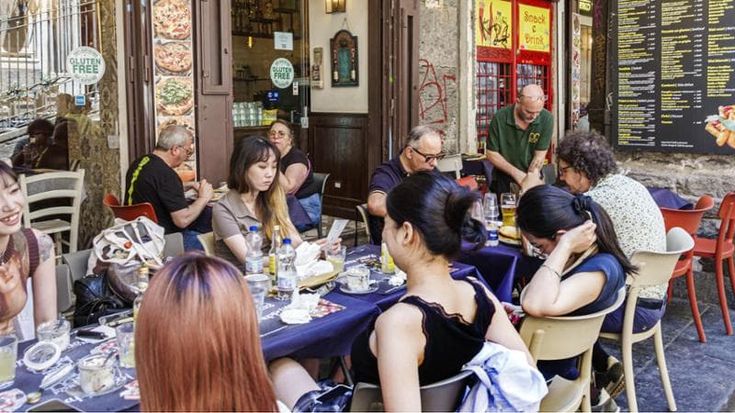 La Top 5 del gusto: il mondo si incontra a Napoli ed elegge i suoi piatti preferiti