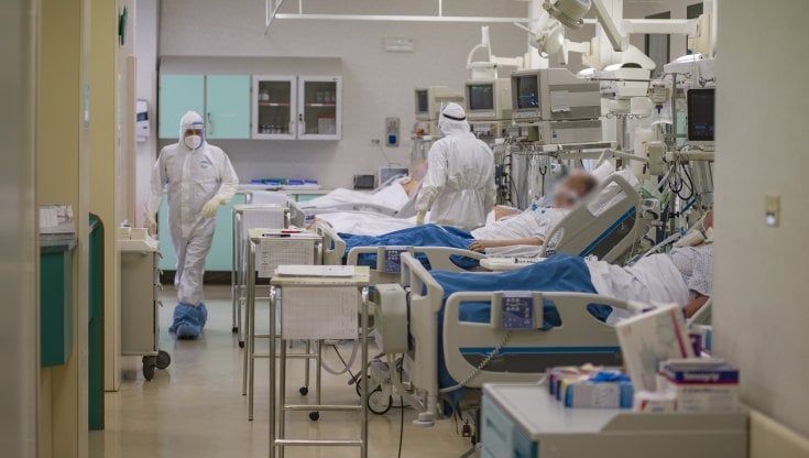 Piemonte, nuova impennata nell'ultimo bollettino: più di duemila casi di coronavirus in un solo giorno