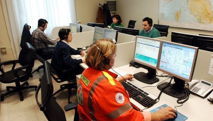 Sanità a Milano, la guardia medica non va in vacanza: "Di notte ci chiama chi non ha il dottore di base"