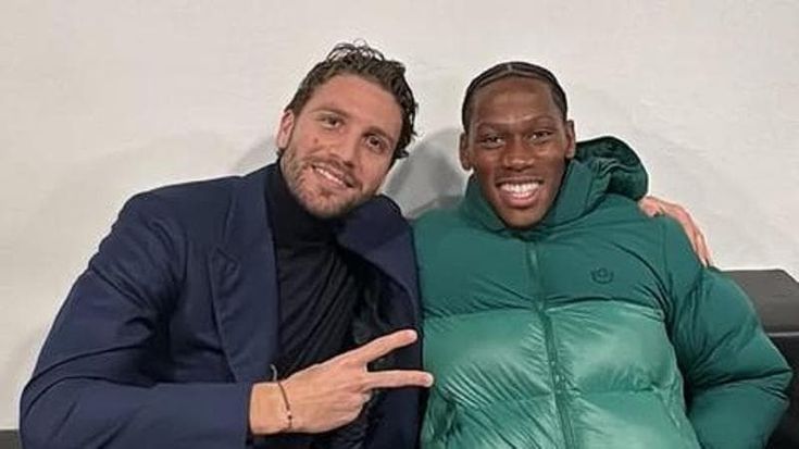 Locatelli e Perin, i selfie con David e le voci sullo spogliatoio diviso: cosa c’è dietro