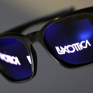 EssilorLuxottica-GrandVision: la Ue indaga sull'acquisizione