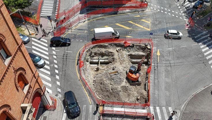 Tram, Lepore ai comitati: “Se si cambia il progetto a rischio 900 milioni: il Comune fallirebbe”
