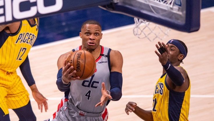 Basket Nba: Westbrook nella storia, 181 triple doppie come Oscar Robertson