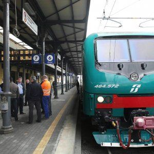 Castelfiorentino, minaccia il capotreno per vendetta: aveva multato il figlio 2 ore prima