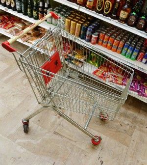 Crisi, al 12% degli italiani non basta lo stipendio: peggio solo Romania e Grecia