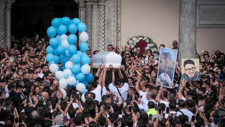 In cattedrale l’addio a Paolo Taormina. Lorefice: “La violenza non si batte con gli eserciti”