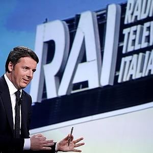 Riforma Rai, opposizioni contro premier e urgenza decreto. Da Forza Italia: "Renzi in malafede"