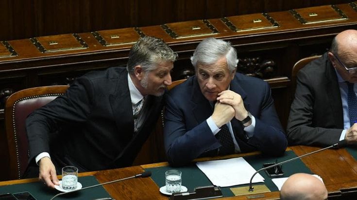 Patto Tajani-Giuli per evitare l’arrivo dei russi alla Biennale