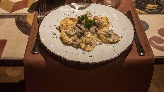 Da "A Balus" c'è l'ex consigliere grillino, ma il friggione non è a 5 Stelle