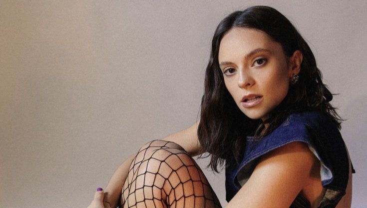 Francesca Michielin: "Nella musica noi donne dobbiamo sgomitare più rispetto ai maschi per ottenere un risultato"